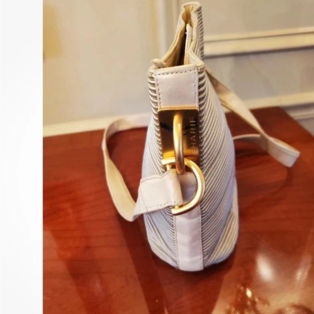 Sharif Cream and Gold Striped Crossbody Bag - Picture 4 of 8